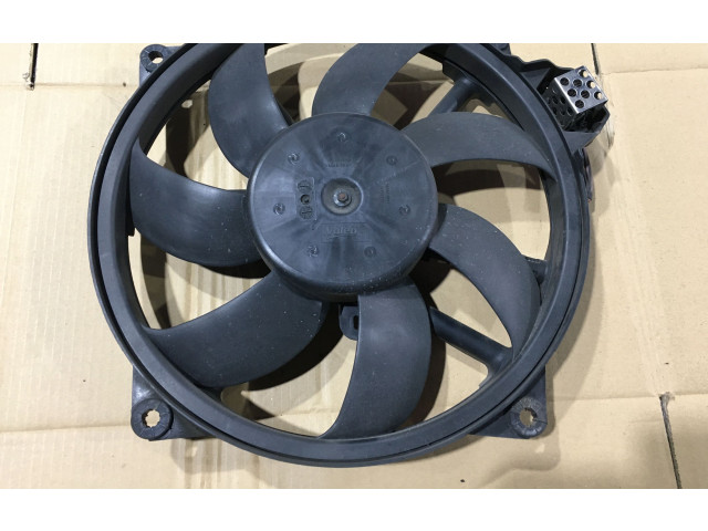 Вентилятор радиатора     214812415R    Renault Megane III 1.5