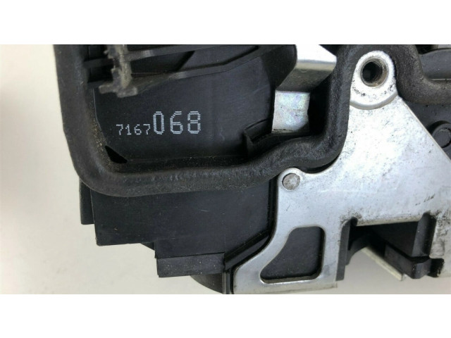 Замок багажника 7167068, A1410    BMW 1 E81 E87 2004-2011 года
