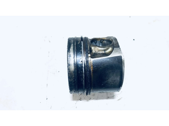 Píst z2041   Mazda 6  pro naftový motor 2.2  