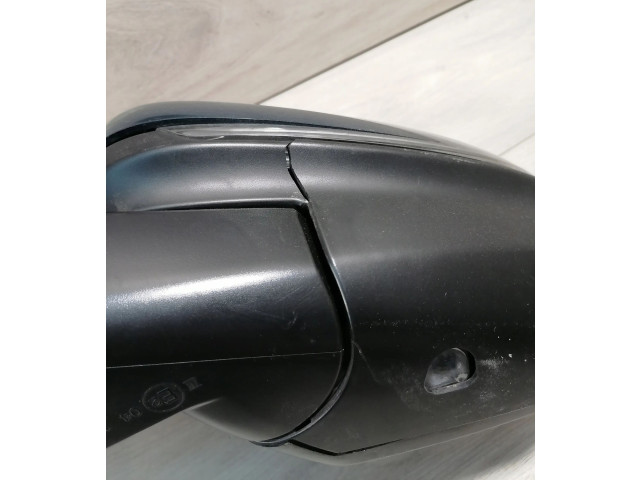 Zpětné zrcátko  Peugeot 3008 II 2016  21593017  