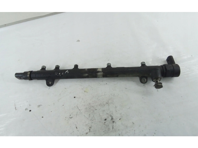 Vstřikovací lišta A6110700395   Mercedes-Benz Vito Viano W639     