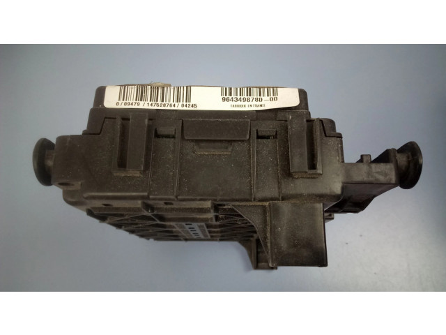 Блок предохранителей 9643498780   Citroen C5    