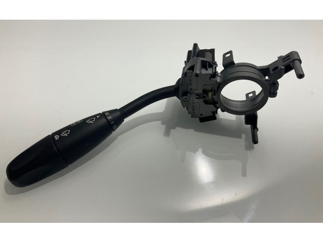 Ручка стеклоочистителей 0005452310, A0005452310   Mercedes-Benz C W203