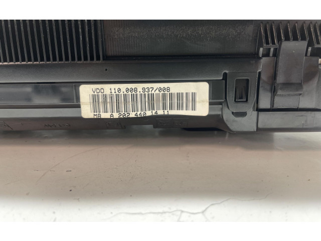 Панель приборов A2024401411, A2024401411   Mercedes-Benz C W202       