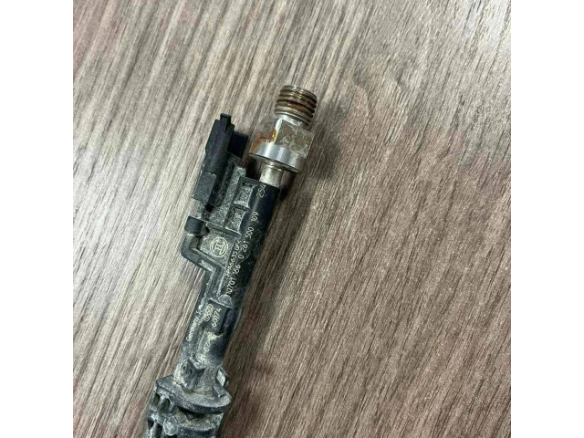Vstřikovač 0261500109   BMW 5 F10 F11  pro benzínový motor 2.8  
