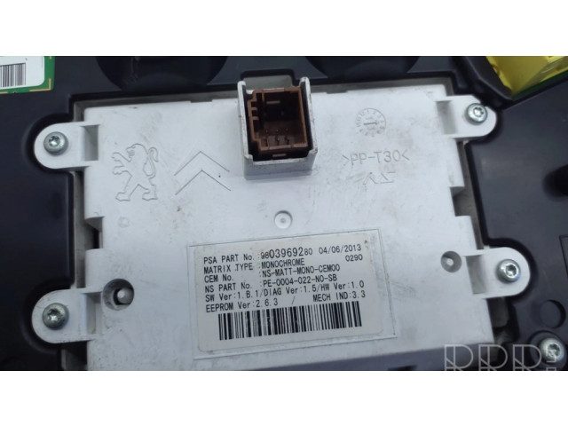 Панель приборов 9805952980, 9803969280   Peugeot RCZ       