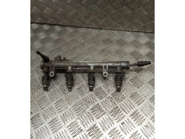 Vstřikovací lišta    Daewoo Nexia     