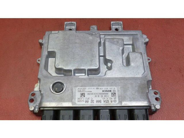 Řídící jednotka A6549003200, 0281033490   Mercedes-Benz C W205 2019