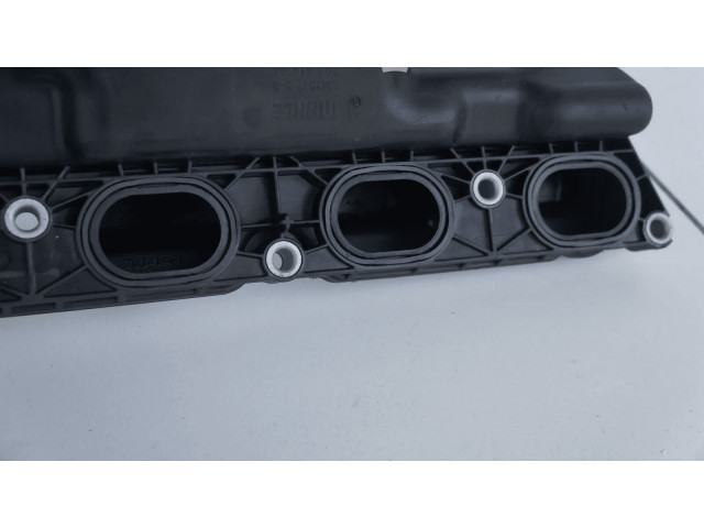 Всасывающий коллектор 11617555666   BMW 4 F36 Gran coupe  