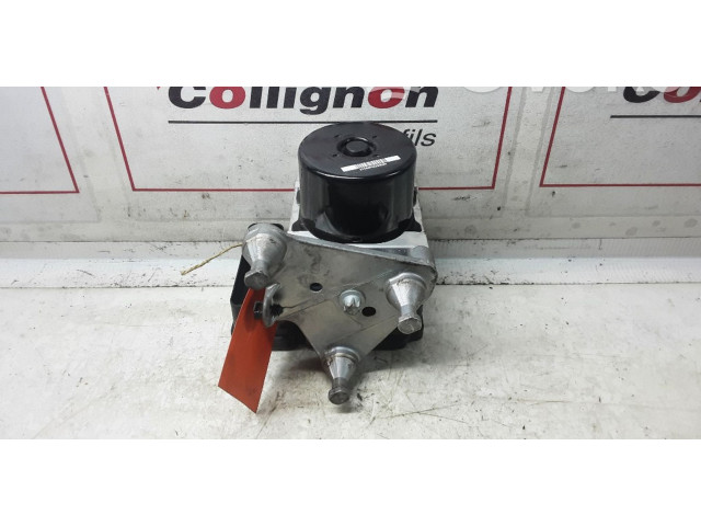 Jednotka ABS A2049012400, A2049012400   Mercedes-Benz C W204 2011