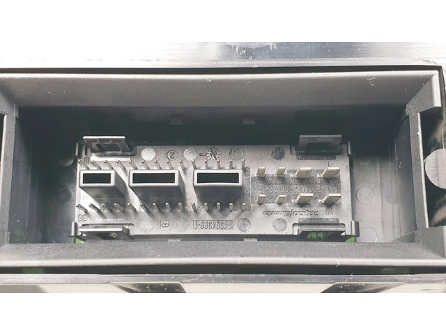 Панель приборов 1P0920823G, V0009000   Seat Leon (1P)       