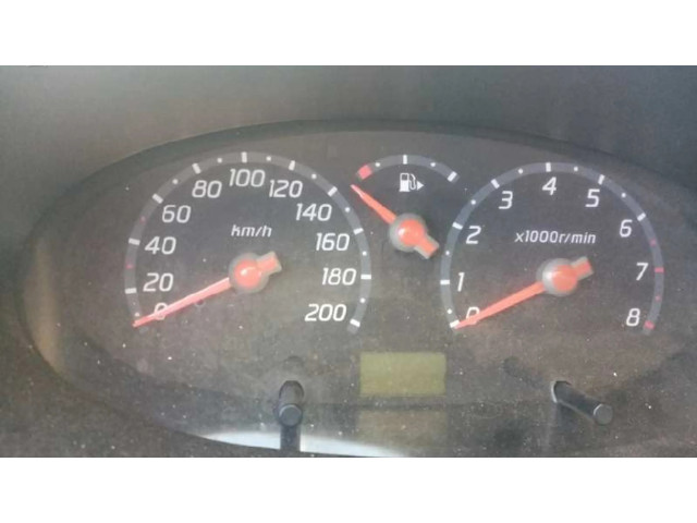 Přístrojová deska  Nissan Micra C+C 2004 AX860  