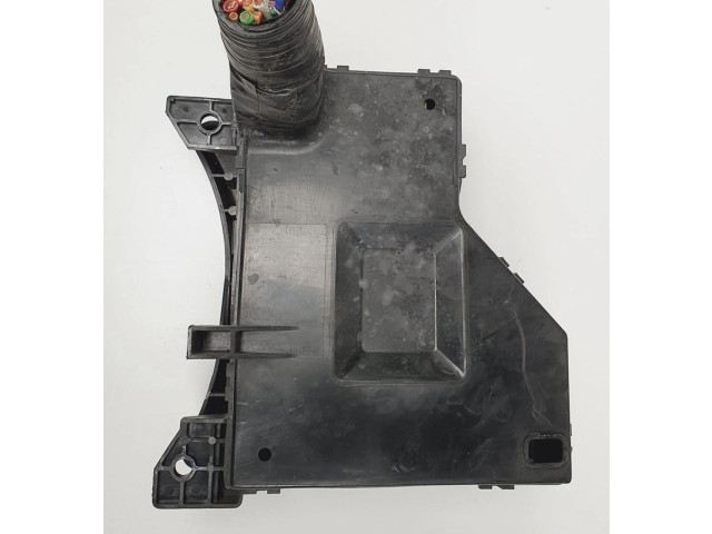   Pojistková skříňka 30859714   Volvo S40, V40 2004