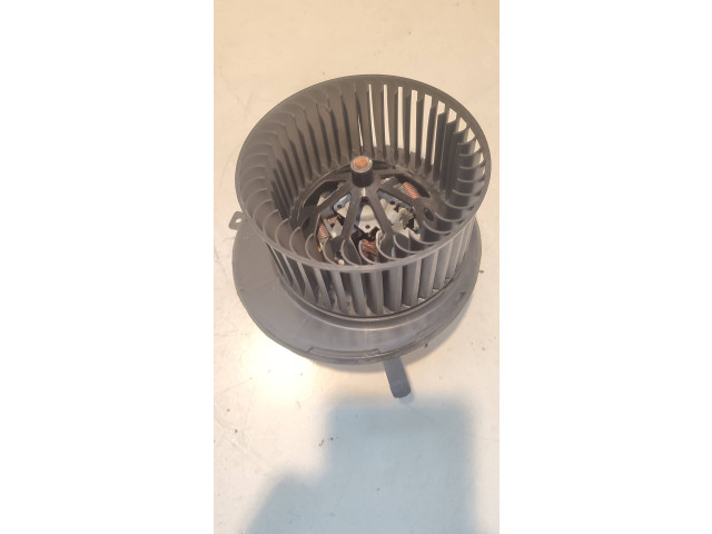 Вентилятор печки    1K2819015, D2PA   Volkswagen PASSAT B7