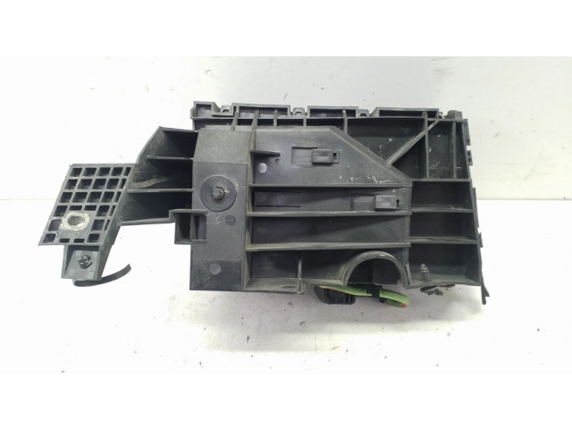 Блок предохранителей  DG9T14A075AA   Ford Fusion II    