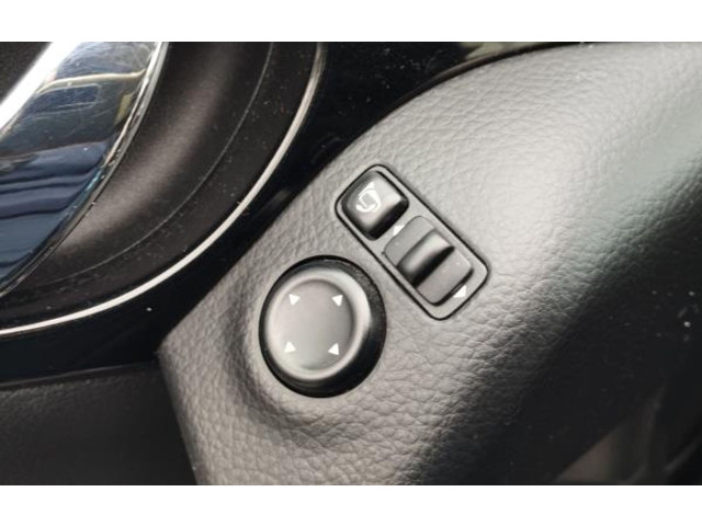 Zpětné zrcátko  levé Nissan Qashqai 2016  20805001  