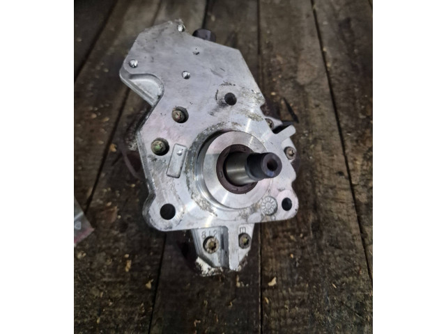 Vstřikovací čerpadlo 8200108225, 0445010075   Nissan Primera     