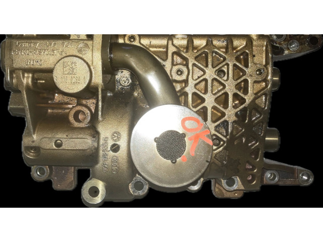 Масляный насос  CDL  06b103535G  Audi A3 S3 8P 