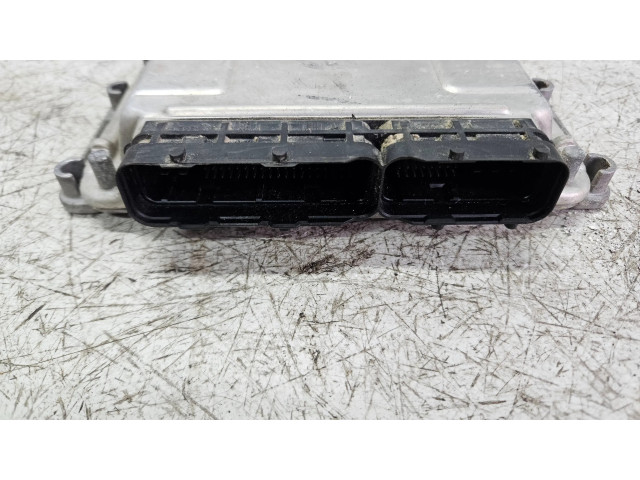 Блок управления двигателя 0281010291   Jeep Cherokee III KJ