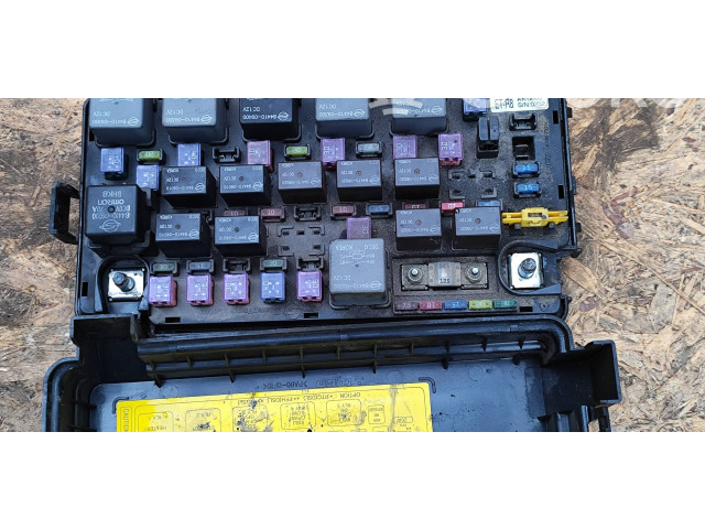Блок предохранителей 8239031122, AK5883   SsangYong Actyon    