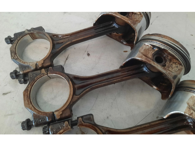  Поршень  07614724, 07614724  Volkswagen Golf IV  