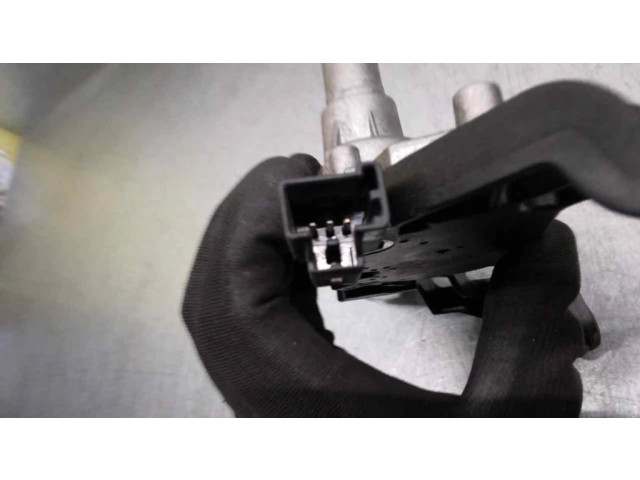 Моторчик заднего дворника A4548200208, 0390201593    Smart ForFour I