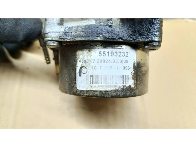 Вакуумный насос 55193232, 0300458207   Alfa Romeo Mito 1.2     