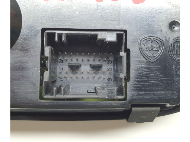 Блок управления климат-контролем 156099936, 156099936   Alfa Romeo Giulietta
