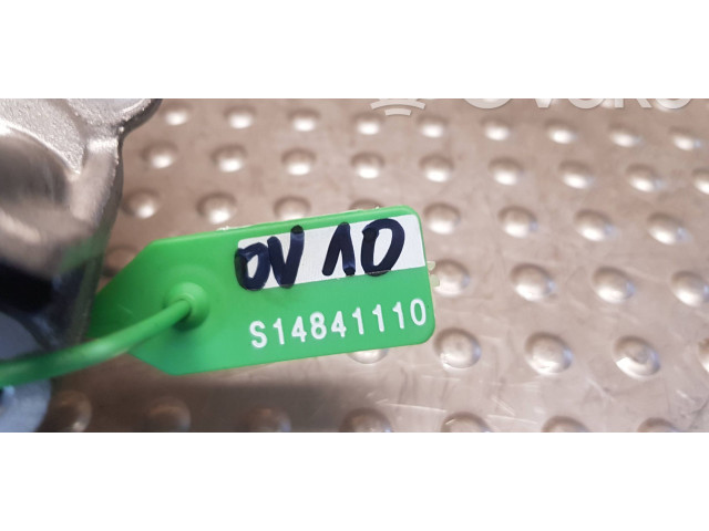 Масляный насос   04C115105C  Skoda Fabia Mk3 (NJ) 