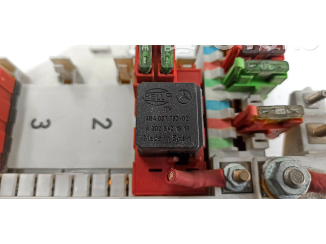   Pojistková skříňka 1635450105, 1635453328   Mercedes-Benz ML W163 2000