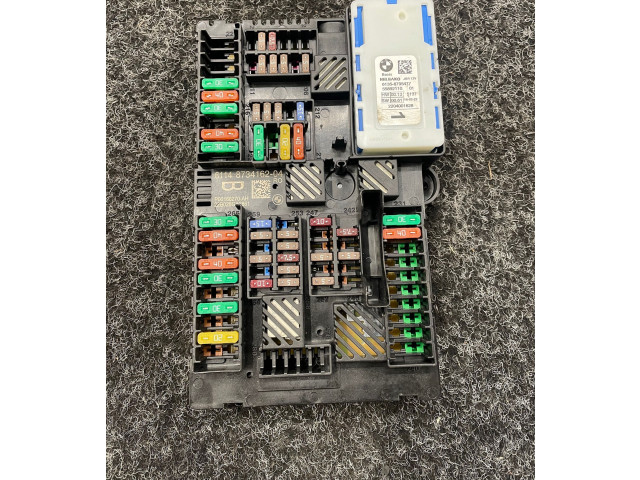 Блок предохранителей 8795477, 8734162   BMW 5 G30 G31    