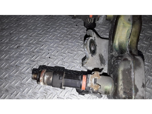 Комплект форсунок 0280158013, 16600AX200    Nissan Micra для бензинового двигателя  1