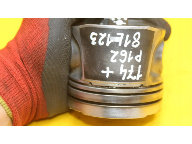 Píst 81L123   Volvo S60     