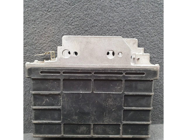 Блок управления коробкой передач 097927731, 5DG00590638   Audi 80 90 S2 B4