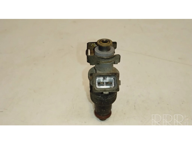 Vstřikovač 0000787423   Mercedes-Benz E W210  pro benzínový motor 2.0  0833