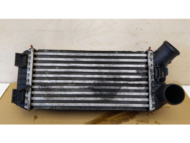 Интеркулер  8V619L440BC, P8381001   Mazda MX-6 2.0
