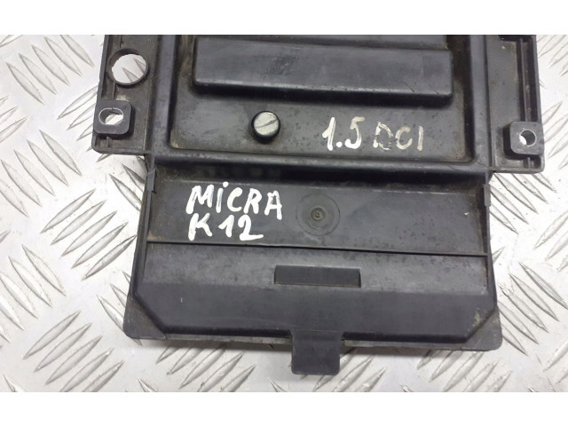 Řídící jednotka 8200353898   Nissan Micra 2005
