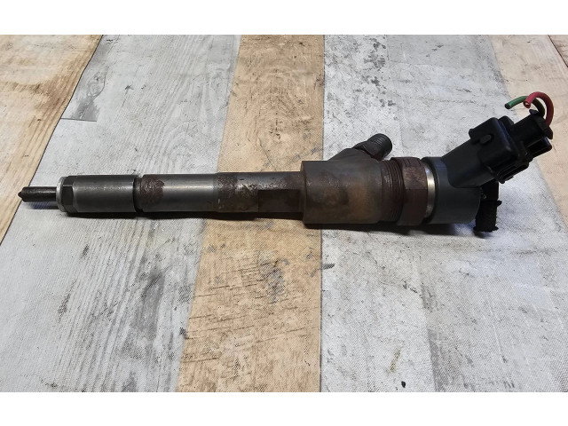 Vstřikovač 0445110227   Toyota Auris 150     