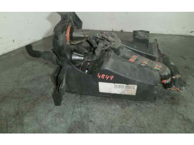 Pojistková skříňka Řídící jednotka BSM 82374080   Fiat Scudo 1997