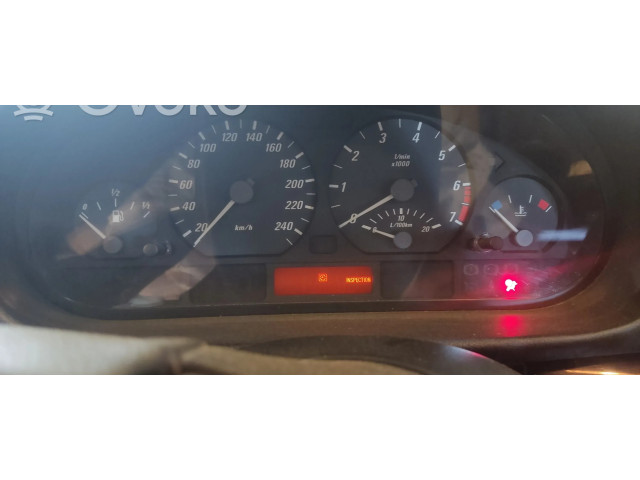 Přístrojová deska  BMW 3 E36 1999 8387616  