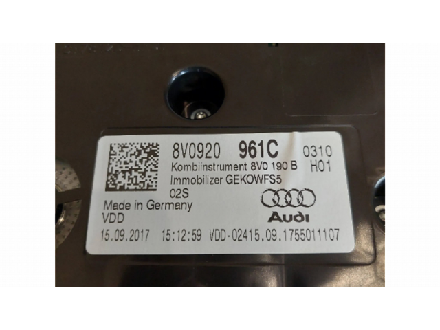 Панель приборов 8V0920961C, 8V0190B   Audi A3 S3 8V       