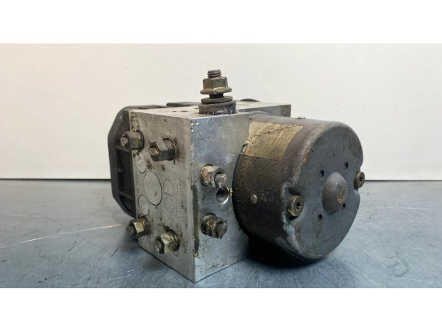 Блок АБС 27534FE040, 11000041470   Subaru  Impreza II  2001-2002 года