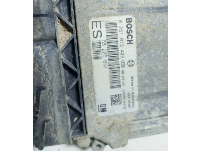 Řídící jednotka 55205632, 0281013409   Opel Vectra C 2008