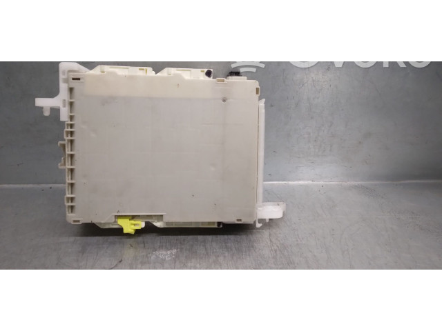Pojistková skříňka Řídící jednotka BSM 8273052F80   Toyota Yaris 2014