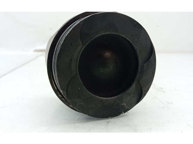  Поршень OM 651.921 65100  Mercedes-Benz GLC X253 C253  