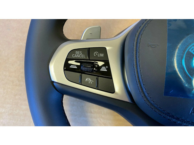 Руль BMW 6 G32 Gran Turismo  2017-- года 32308008179, 32308094542      