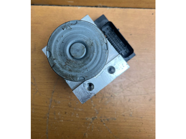 Jednotka ABS 6860216, 6860217   BMW X1 E84 2014