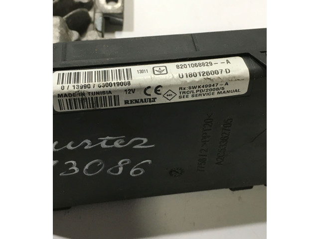 Řídící jednotka S180095106A, 237102277R   Dacia Duster 2012