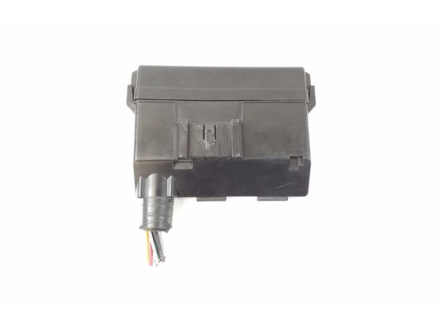 Блок предохранителей 243817990A, 243121PT0A   Infiniti Q70 Y51    