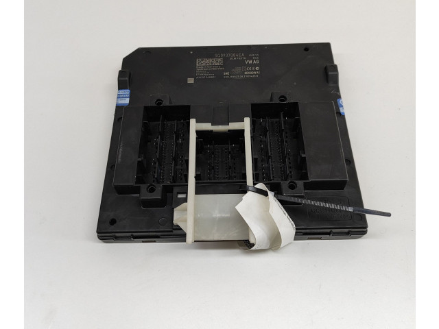 Блок комфорта 5Q0937084EA, A3C07348801   Audi Q2 -   